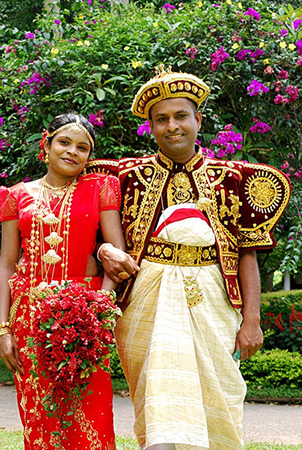 Célébrer Un Mariage Traditionnel Au Sri Lanka